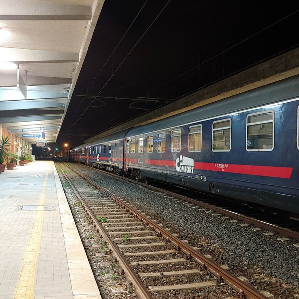 Intercity Notte in Acireale