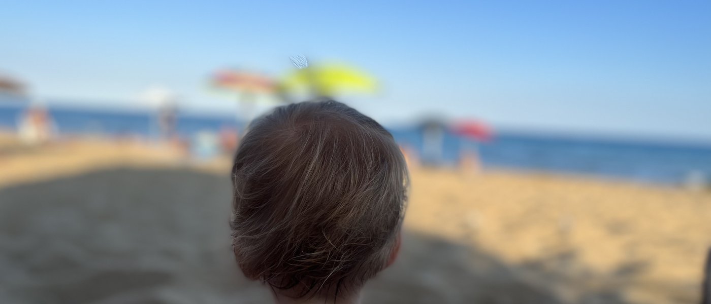 Ida am Strand