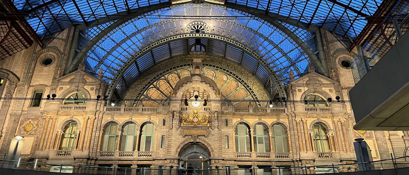Bahnhof Antwerpen Central