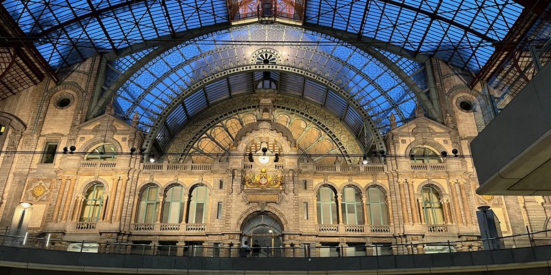 Bahnhof Antwerpen Central