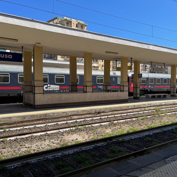 Intercity Notte